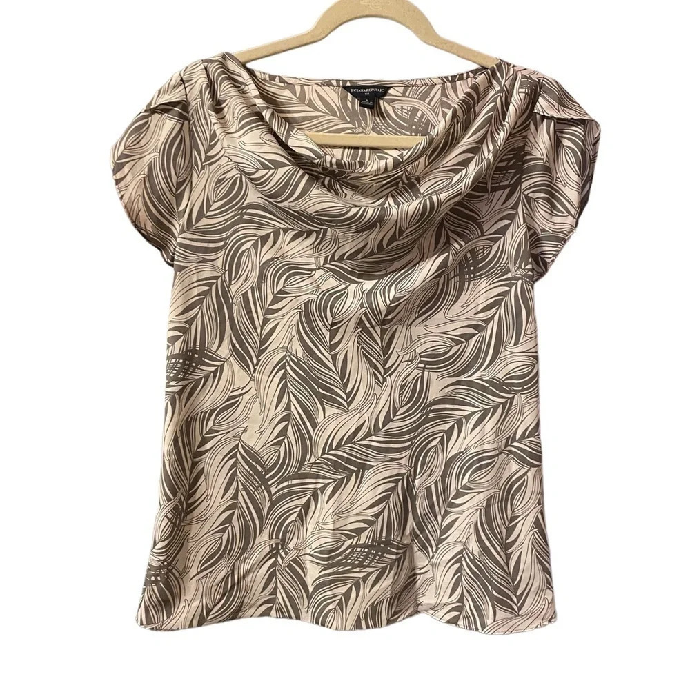 BANANA REPUBLIC DRAPE NECK LEAF BLOUSE